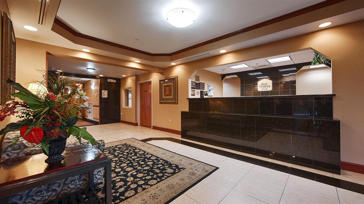 Days Inn & Suites By Wyndham Fort Pierce I-95 Esterno foto